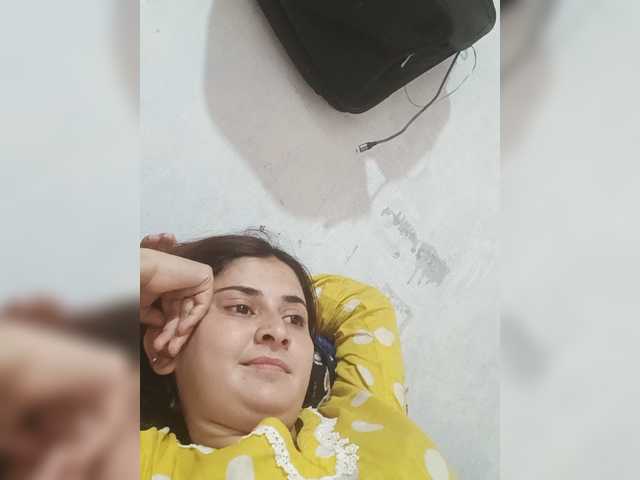 Khadija3 live cam on BongaCams