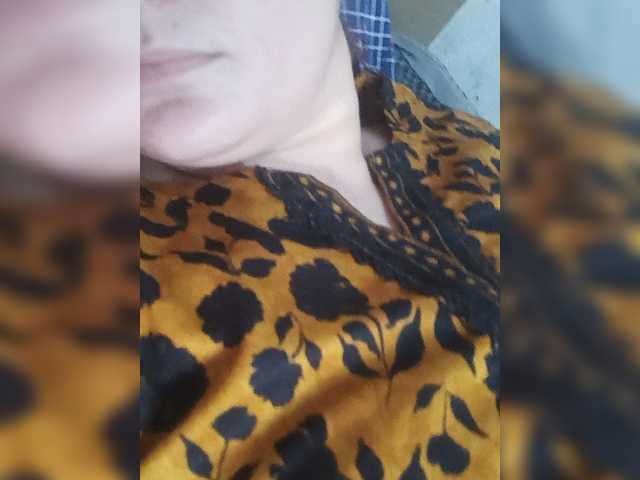 Khadija3 live cam on BongaCams