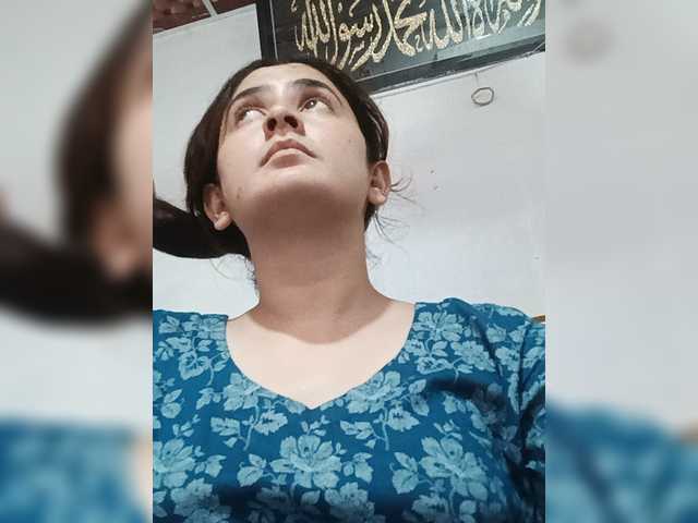 Khadija3 live cam on BongaCams