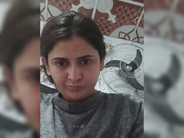 Khadija3 live cam on BongaCams