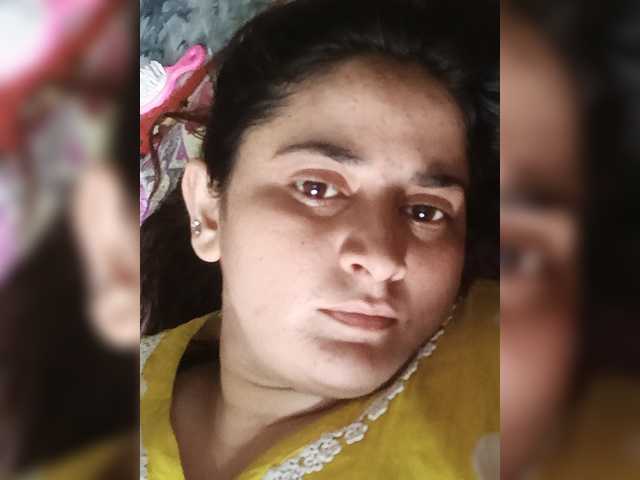 Khadija3 live cam on BongaCams