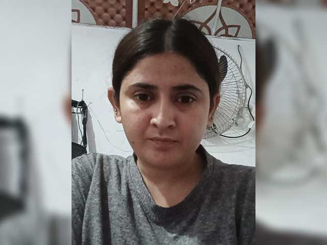 Khadija3 live cam on BongaCams