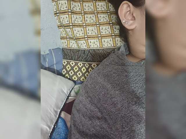 Khadija3 live webcam show