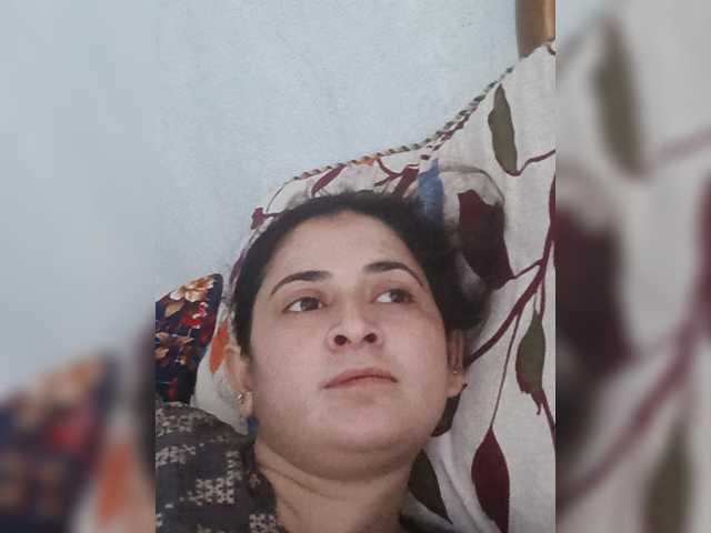Khadija3 live cam on BongaCams