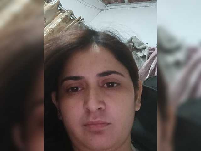 Khadija3 live cam on BongaCams