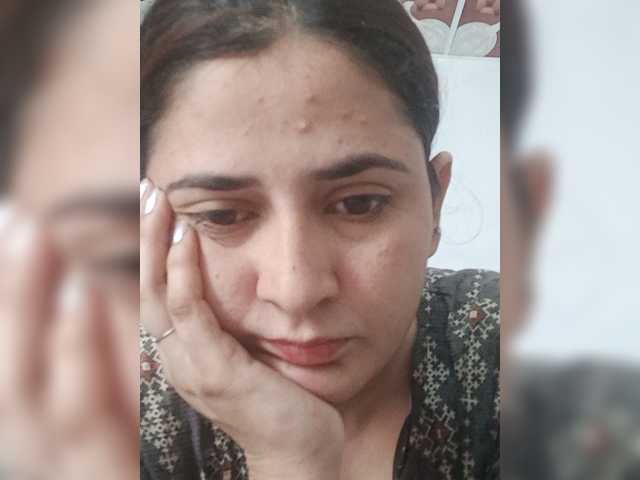 Khadija3 live cam on BongaCams