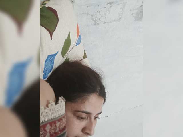 Khadija3 live cam on BongaCams