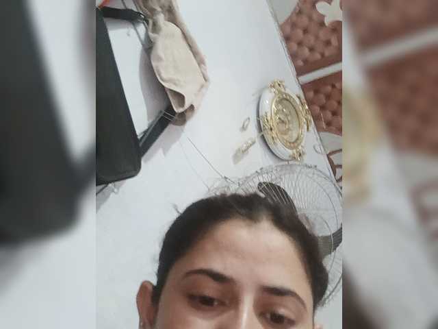 Khadija3 live cam on BongaCams