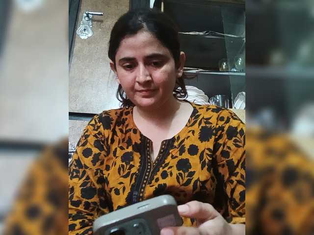 Khadija3 live cam on BongaCams