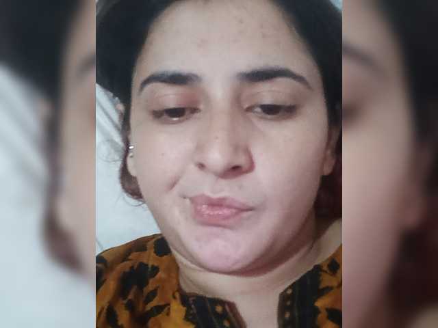 Khadija3 live cam on BongaCams
