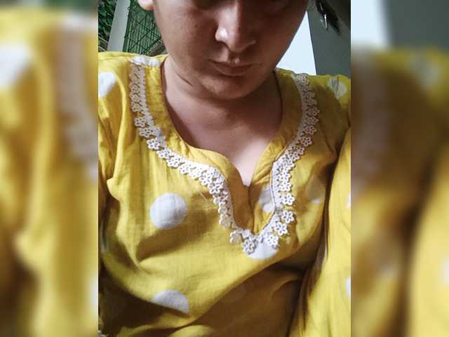 Khadija3 live cam on BongaCams