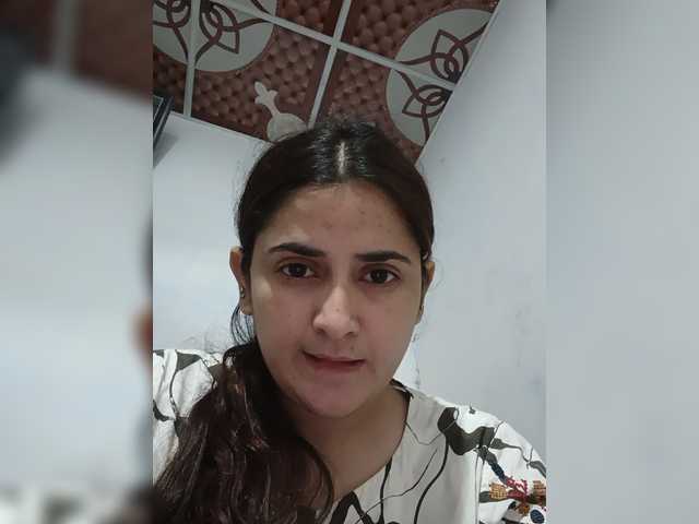 Khadija3 live cam on BongaCams