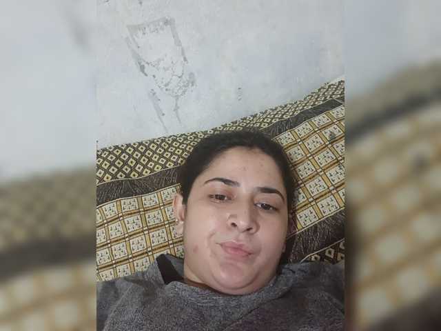 Khadija3 live cam on BongaCams