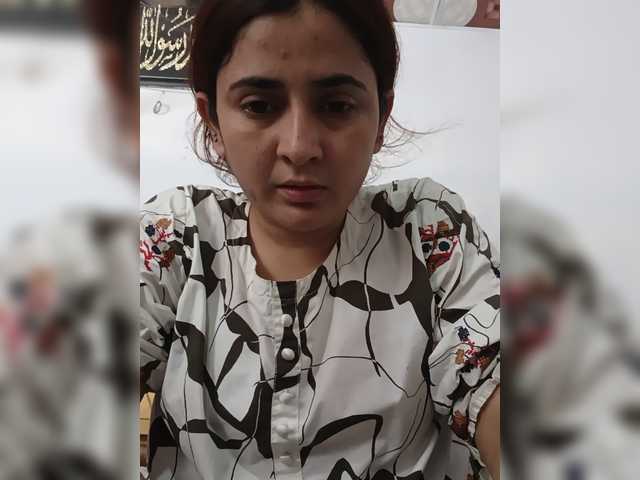 Khadija3 live webcam show