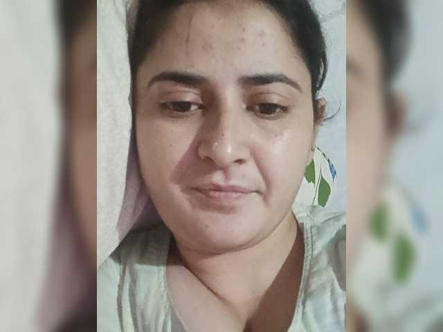 Khadija3 live cam on BongaCams