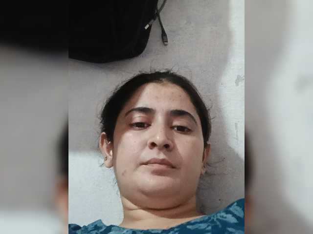 Khadija3 live cam on BongaCams