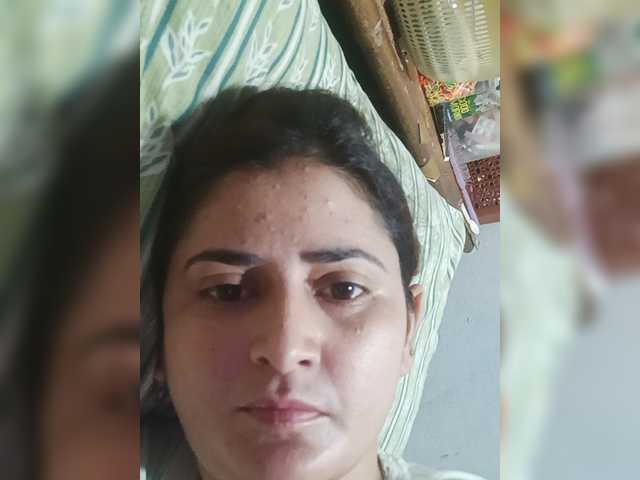 Khadija3 live cam on BongaCams