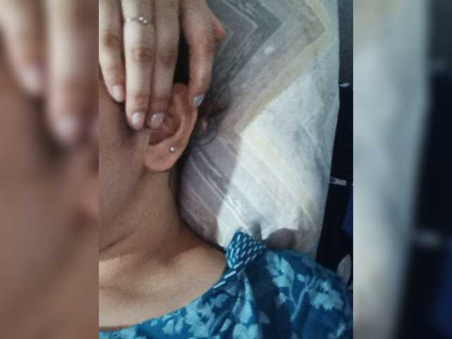 Khadija3 live cam on BongaCams