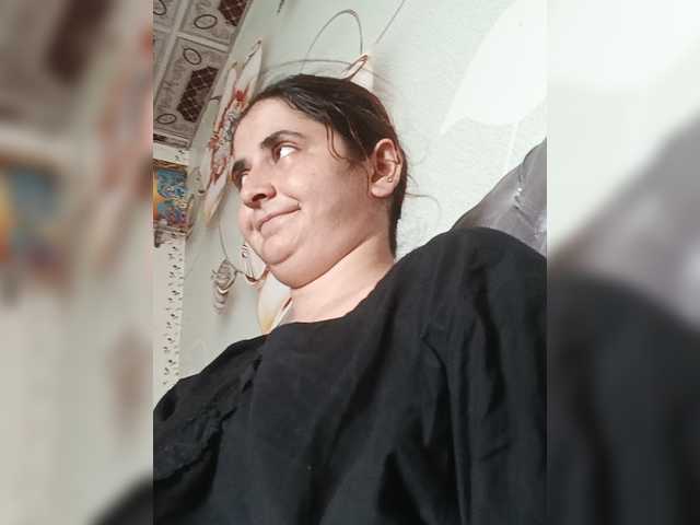Khadija3 live cam on BongaCams