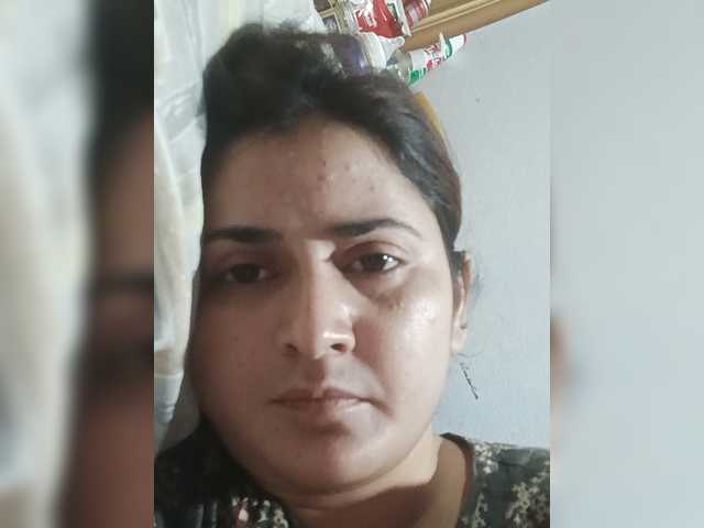 Khadija3 live cam on BongaCams