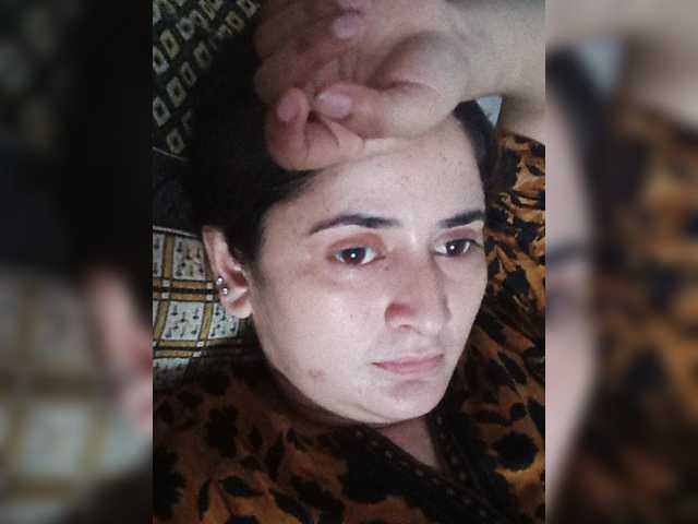 Khadija3 live cam on BongaCams