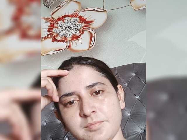 Khadija3 live cam on BongaCams