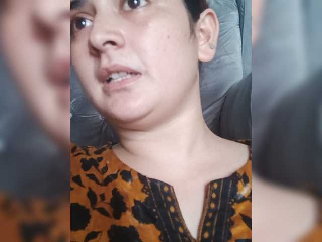 Khadija3 live cam on BongaCams