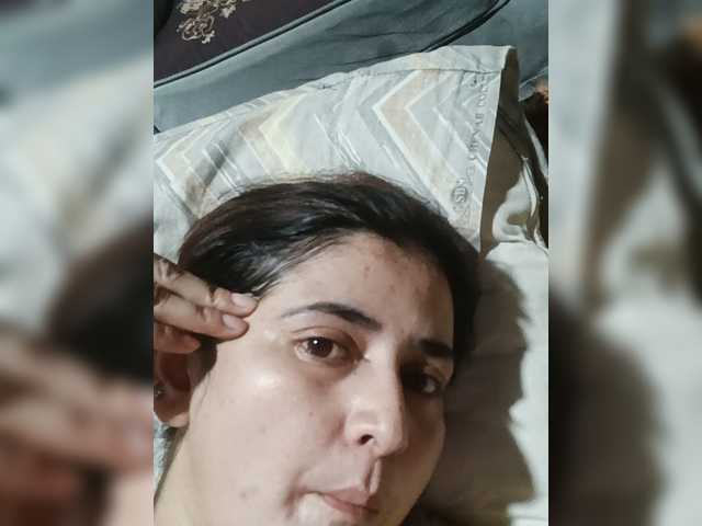 Khadija3 live cam on BongaCams