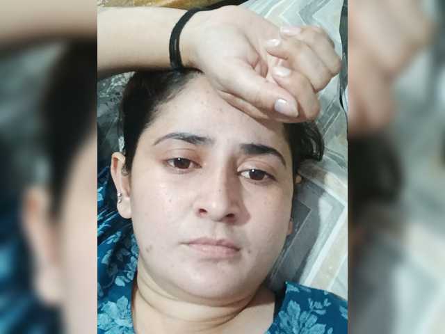 Khadija3 live cam on BongaCams