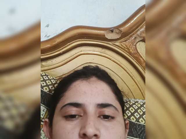 Khadija3 live cam on BongaCams