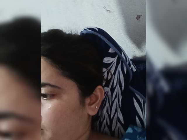 Khadija3 live cam on BongaCams