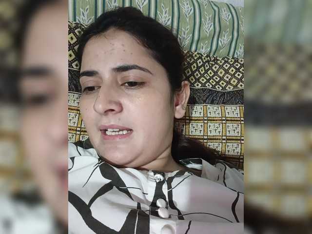 Khadija3 live webcam show