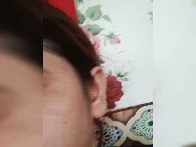 Khadija3 live cam on BongaCams