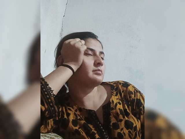 Khadija3 Live Cam on BongaCams