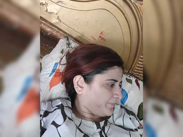 Khadija3 live webcam show