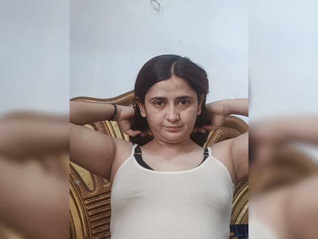 Khadija3 live cam on BongaCams