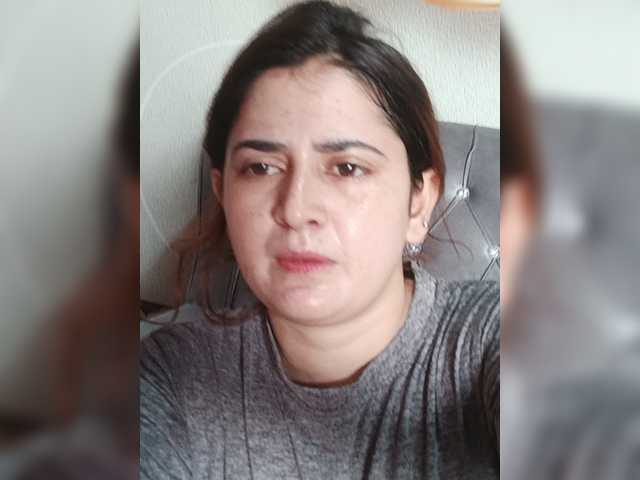 Khadija3 live webcam show
