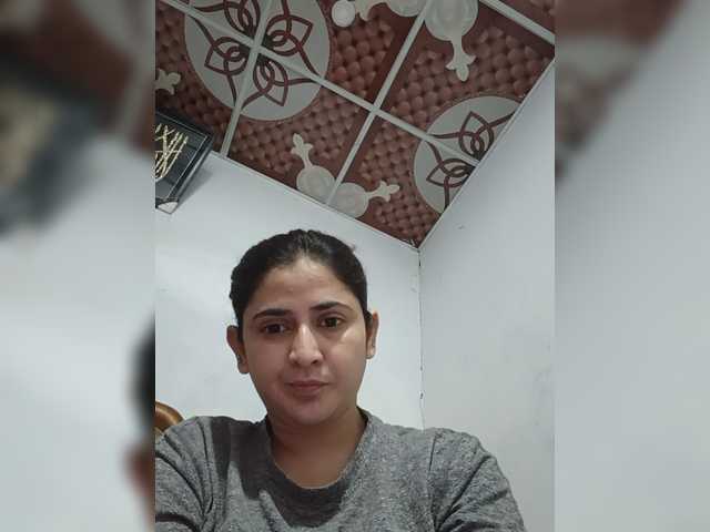 Khadija3 live cam on BongaCams