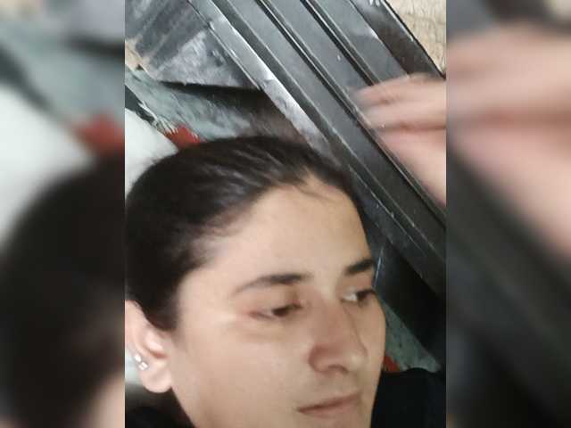 Khadija3 live cam on BongaCams
