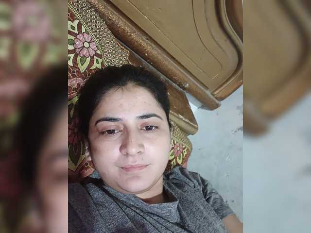 Khadija3 live cam on BongaCams