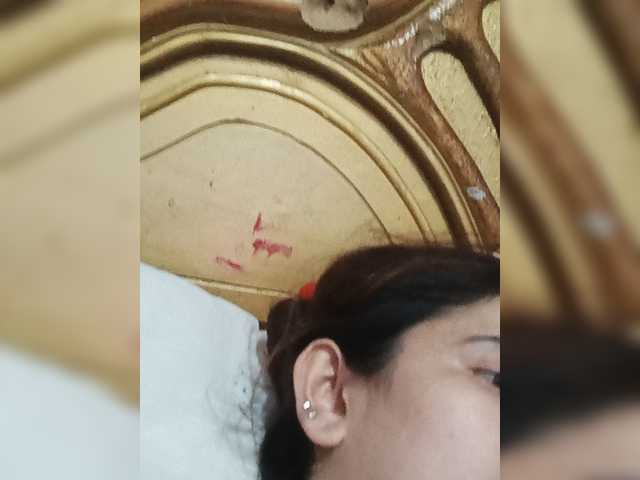 Khadija3 live cam on BongaCams