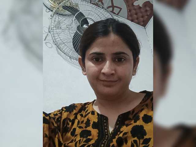 Khadija3 live webcam show
