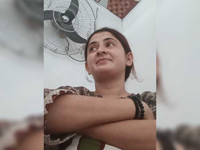 Khadija3 live cam on BongaCams