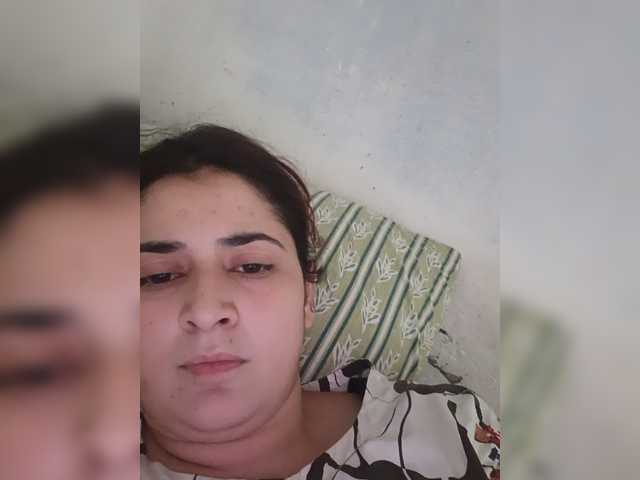 Khadija3 live webcam show