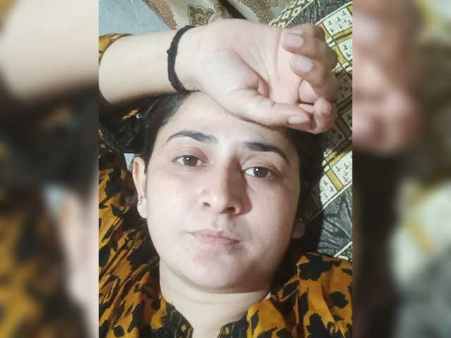 Khadija3 live cam on BongaCams