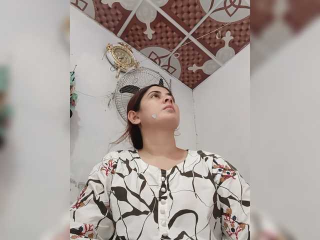 Khadija3 Canlı Cam: BongaCams