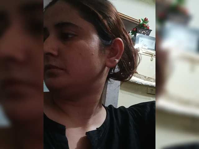 Khadija3 live cam on BongaCams