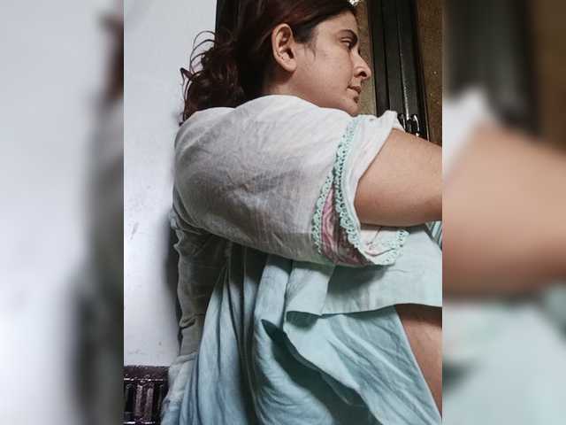 Khadija3 live cam on BongaCams