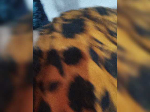 Khadija3 live cam on BongaCams