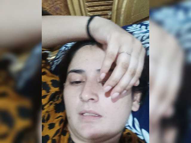 Khadija3 live cam on BongaCams